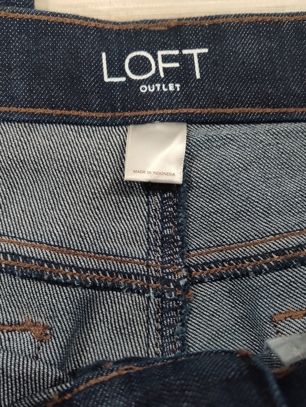 LOFT Modern Skinny Dark Indigo Jeans Size 8 - Picture 4 of 6